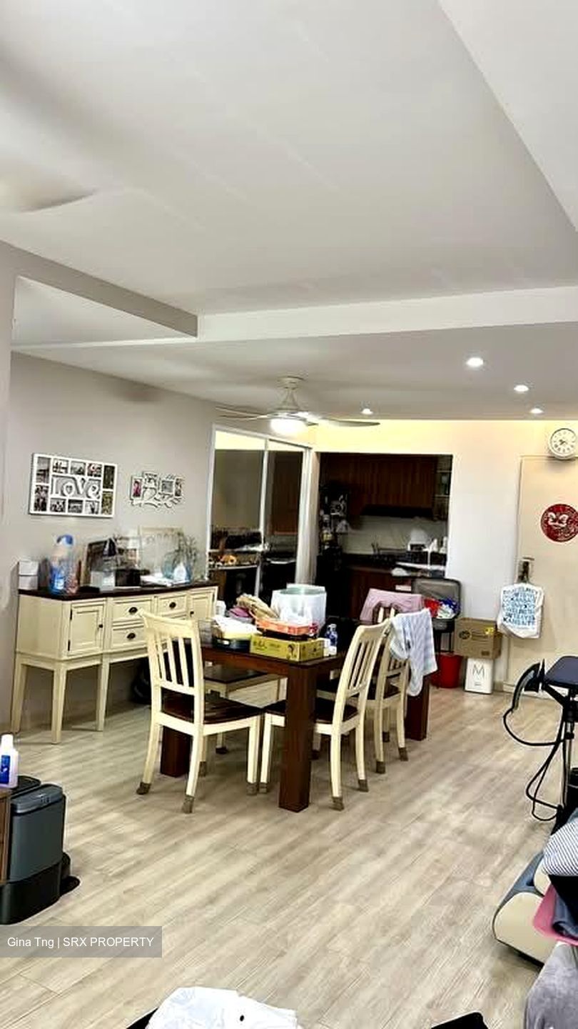 Blk 683A Jurong West Central 1 (Jurong West), HDB Executive #579160381